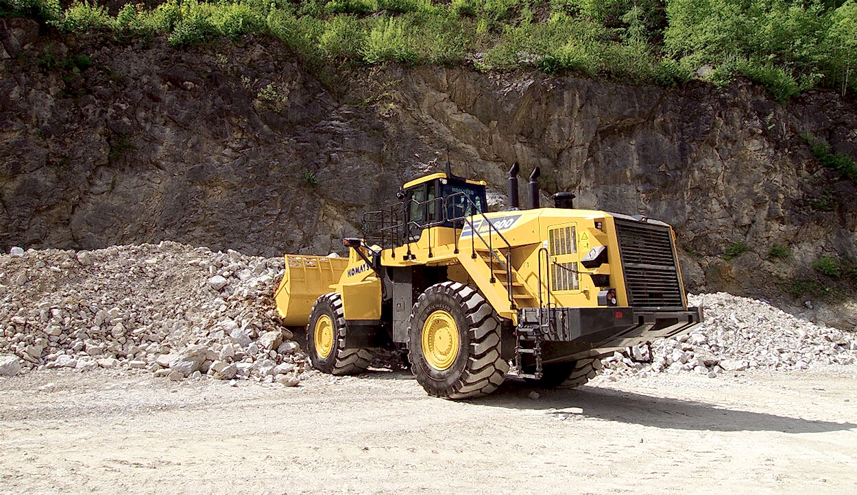 WA600-8E0