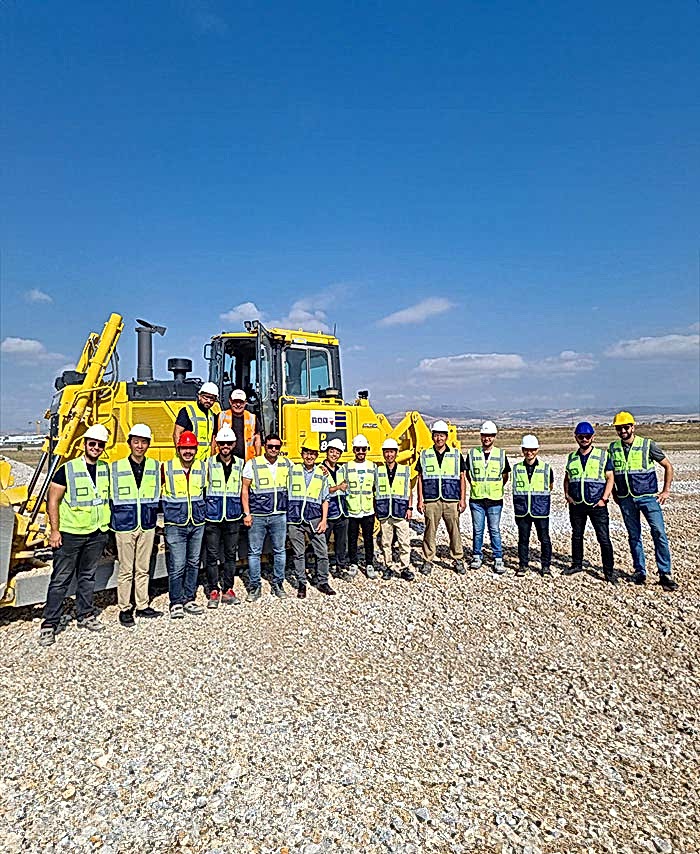 Komatsu’nun Teknoloji Harikası Akıllı Dozeriyle Verimli Bir Gelecek İnşa Ediliyor!