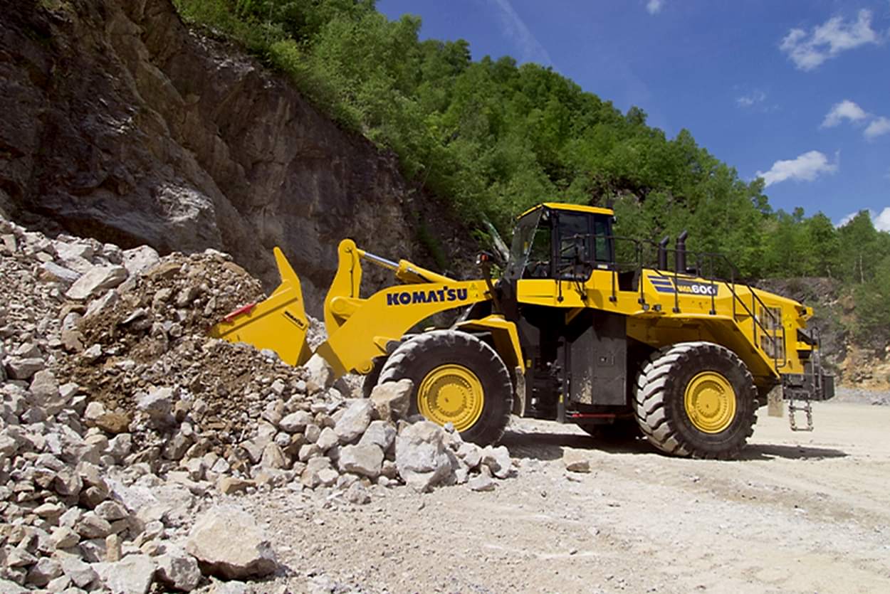WA600-8E0