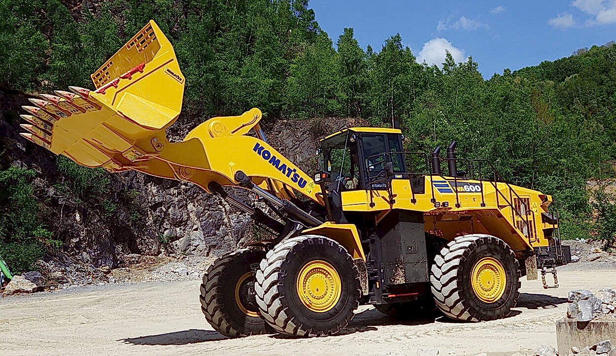 WA600-8E0